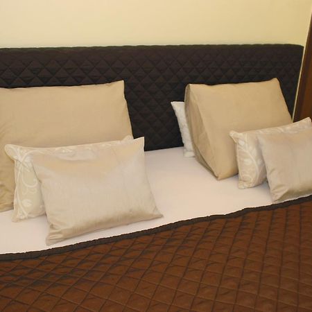 B&B Golden Corner 24 Mechelen Ngoại thất bức ảnh